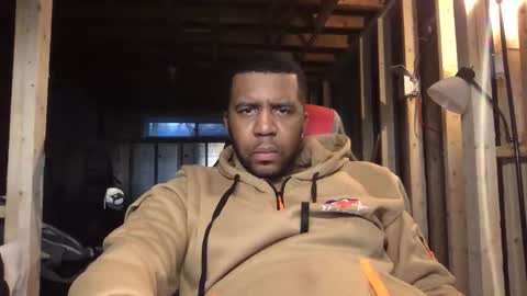 Bogarcon234 online show from October 17, 8:02 pm