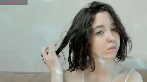 bondistar online show from October 10, 1:39 pm