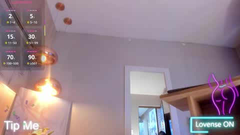 Bonie Smith online show from October 29, 11:27 pm