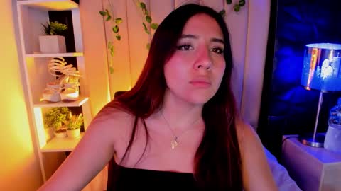 bonnali_lune online show from January 7, 3:55 am