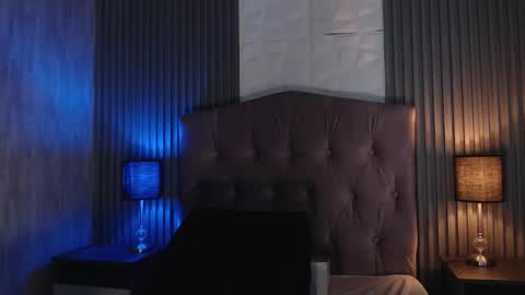 bonnali_lune online show from February 12, 11:52 pm