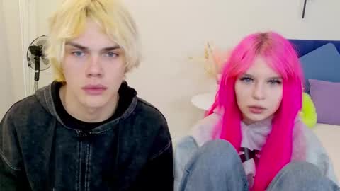 Jessy  Mark online show from October 8, 5:52 pm