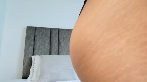 Bonnie online show from September 27, 6:11 am