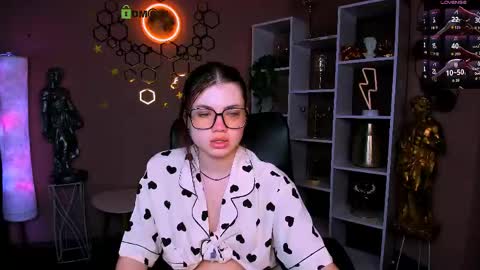 Bonni online show from April 16, 12:44 am