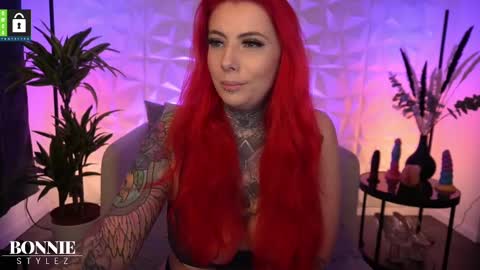 Bonnie Stylez online show from March 5, 3:51 am