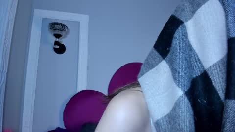 Bonnie online show from September 18, 3:38 pm