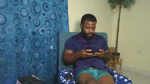 kevin hart online show from February 4, 6:50 am