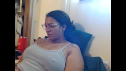 Queen Bon Vivantt online show from September 8, 2:49 pm