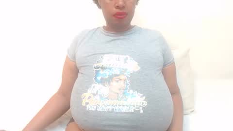 boobyqueen online show from April 6, 11:11 am