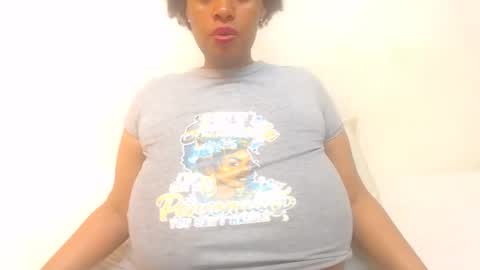 boobyqueen online show from April 14, 8:45 pm