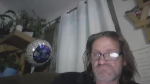 Snapshot of boomtasticone chatting on October 4, 1:09 pm boomtasticone online show from October 4, 1:09 pm
