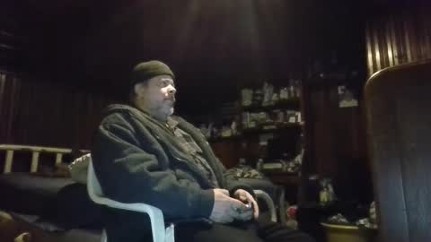 Booshwa online show from December 8, 4:01 am