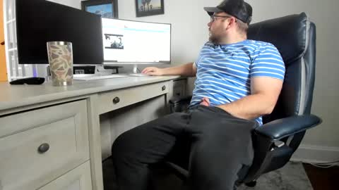 Boredhorndog online show from January 10, 3:58 pm