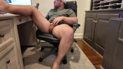 Boredhorndog online show from September 16, 6:00 pm