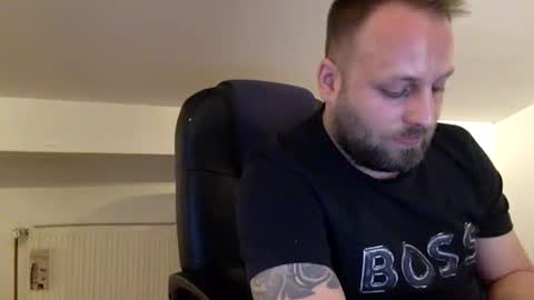 hugo online show from June 11, 12:43 am
