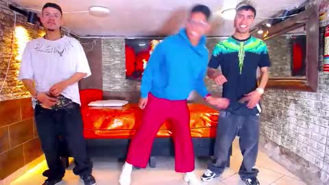 THOMAS AND DAMIAND online show from September 12, 4:31 pm