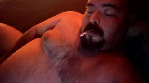 Snapshot of bossdeuce420 chatting on October 19, 12:48 am bossdeuce420 online show from October 19, 12:48 am