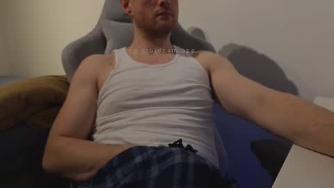 bottomtsinner online show from March 9, 9:52 pm