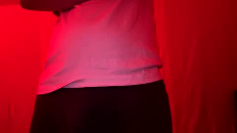 bowbowcow69 online show from December 14, 6:24 am