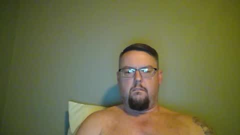 bowtieguy84 online show from March 17, 1:54 am