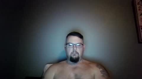 bowtieguy84 online show from February 24, 3:20 am