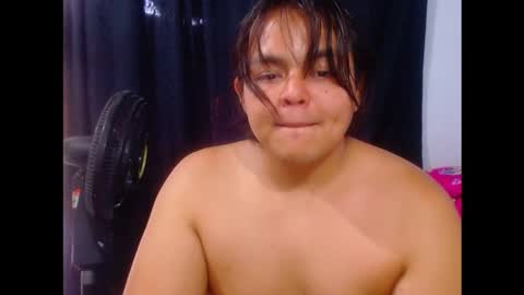 boy_king18 online show from October 17, 3:27 pm