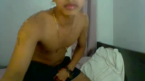 boyax online show from December 12, 2:33 pm