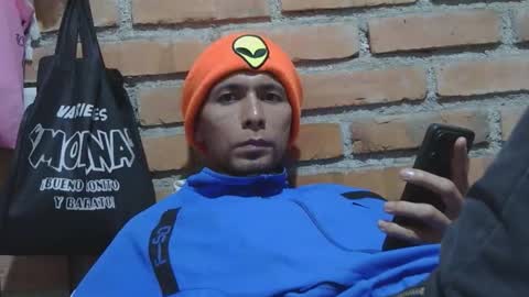 Boy online show from January 15, 11:57 pm