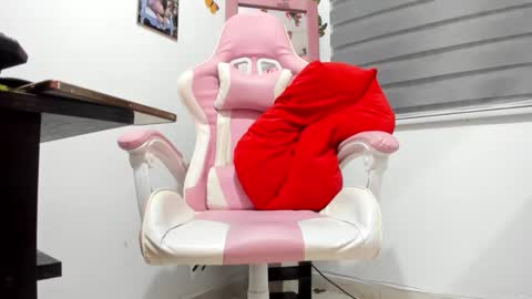 boyhornysex55 online show from October 19, 4:50 am