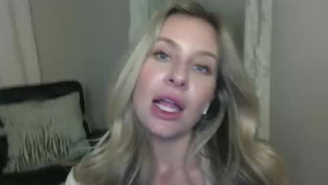 bpkylie online show from November 12, 1:30 am