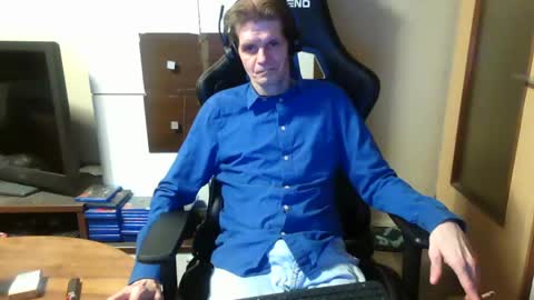 bponie1 online show from December 25, 2:03 am