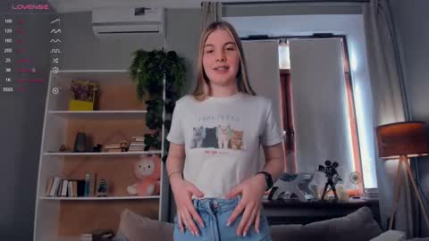 Nicole online show from February 27, 12:12 pm