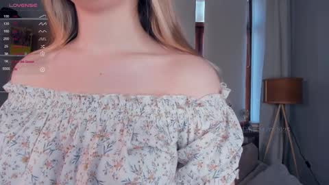 Nicole online show from February 24, 7:22 am