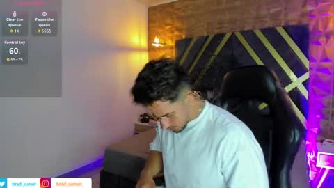 brad summer online show from April 4, 8:05 pm