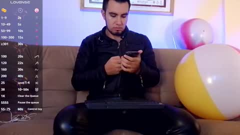 Bradley Colton Independ Model online show from February 19, 1:39 pm