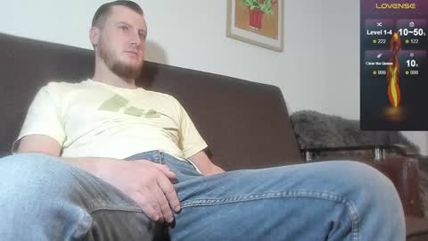 Snapshot of bradryder__ chatting on February 3, 11:42 am Call me Alex online show from February 3, 11:42 am