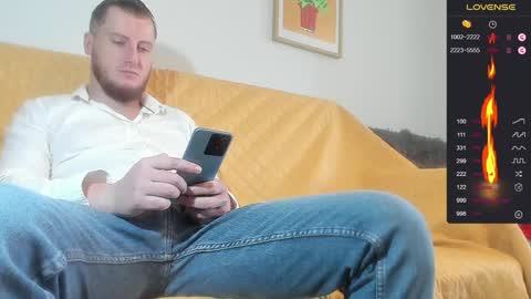 Snapshot of bradryder__ chatting on December 18, 10:30 am Call me Alex online show from December 18, 10:30 am