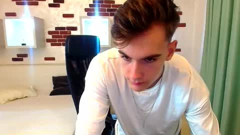 BradyFlint online show from October 19, 5:45 am