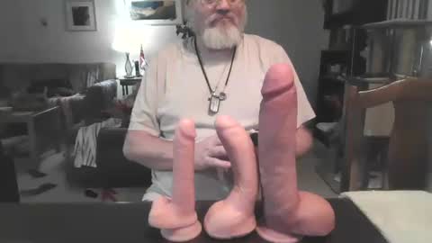 BranderChatfield online show from October 11, 3:44 am