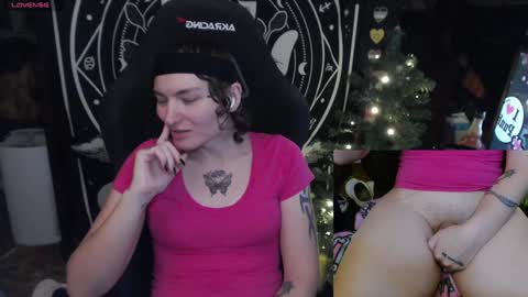 BrandiWRLD999 online show from January 13, 9:52 pm