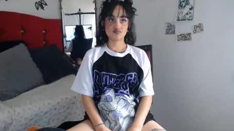 brandy_angell online show from December 5, 7:55 pm