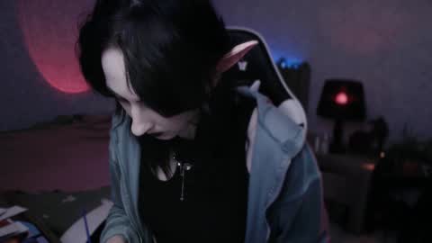 Aurorabut ur dad just calls me Rory online show from March 18, 2:45 pm