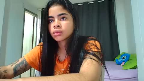 bratz_evans online show from February 26, 9:01 am
