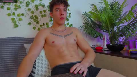 Johny Bravo online show from September 28, 8:18 pm