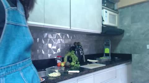 breakfastwithtiffanys online show from November 20, 5:32 pm