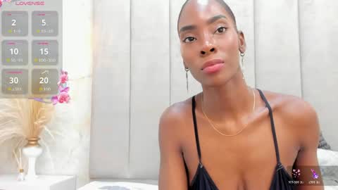 breannakarter online show from June 5, 4:52 am