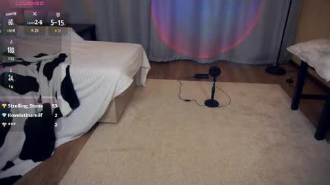 Mia Bunyard online show from November 25, 10:14 am