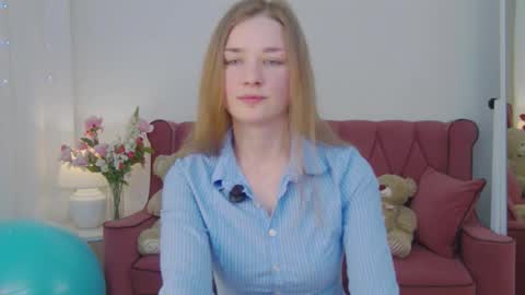 Bree online show from March 31, 1:44 pm