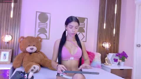 Bree  online show from February 27, 1:04 pm