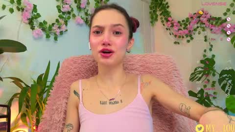 Ashley Dolce and Lou online show from February 19, 3:49 pm